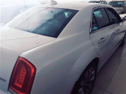 كرايسلر 300